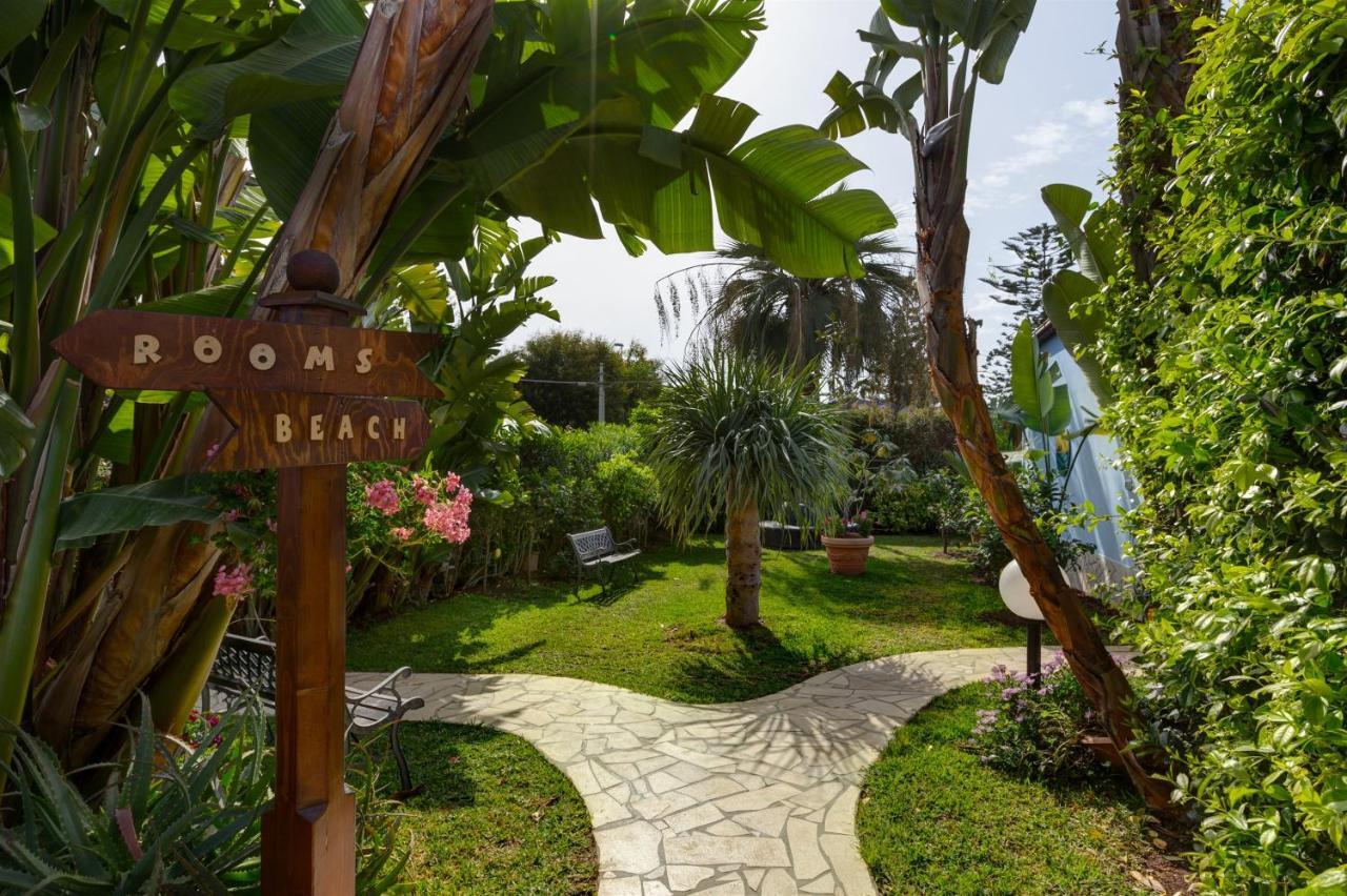 Hotel Villamare Fontane Bianche Exteriör bild